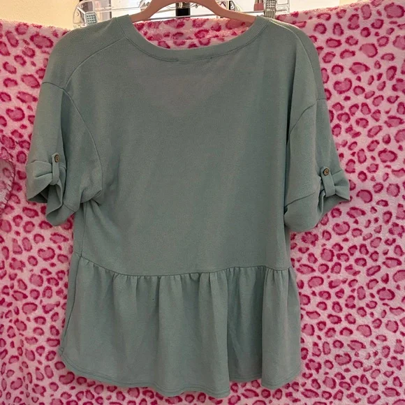 American Threads Sage V-Neck Peplum Blouse - Picture 3 of 5